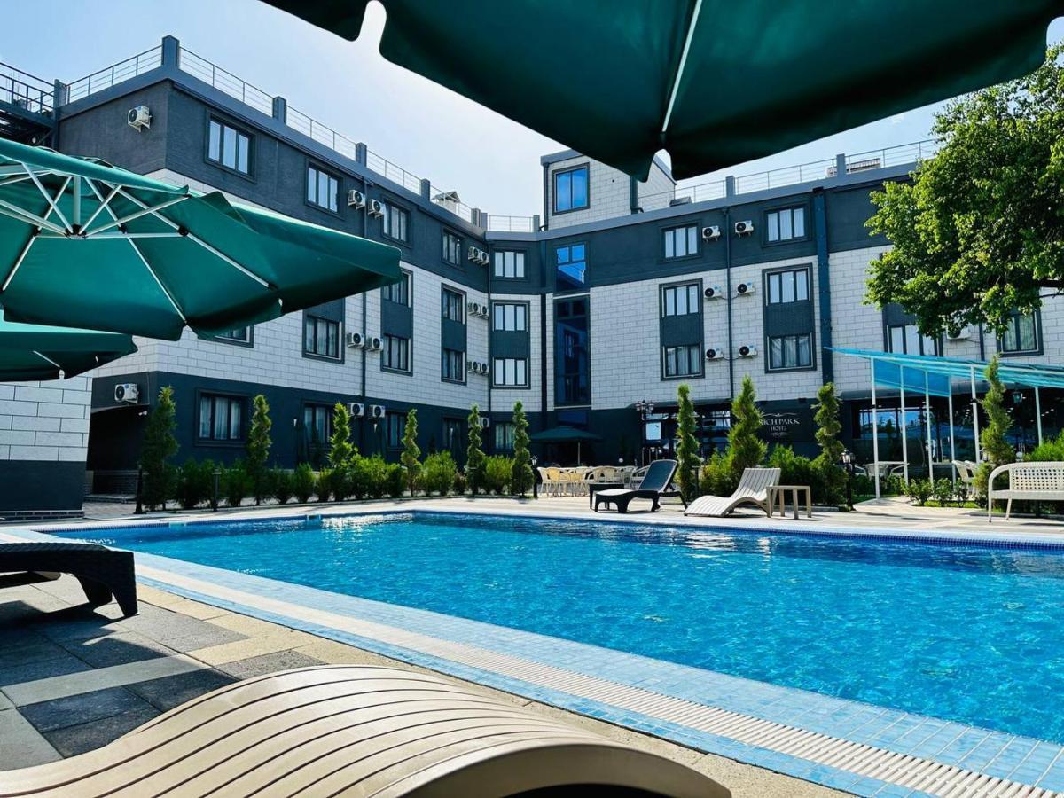 Rich Park Hotel Ташкент Екстер'єр фото