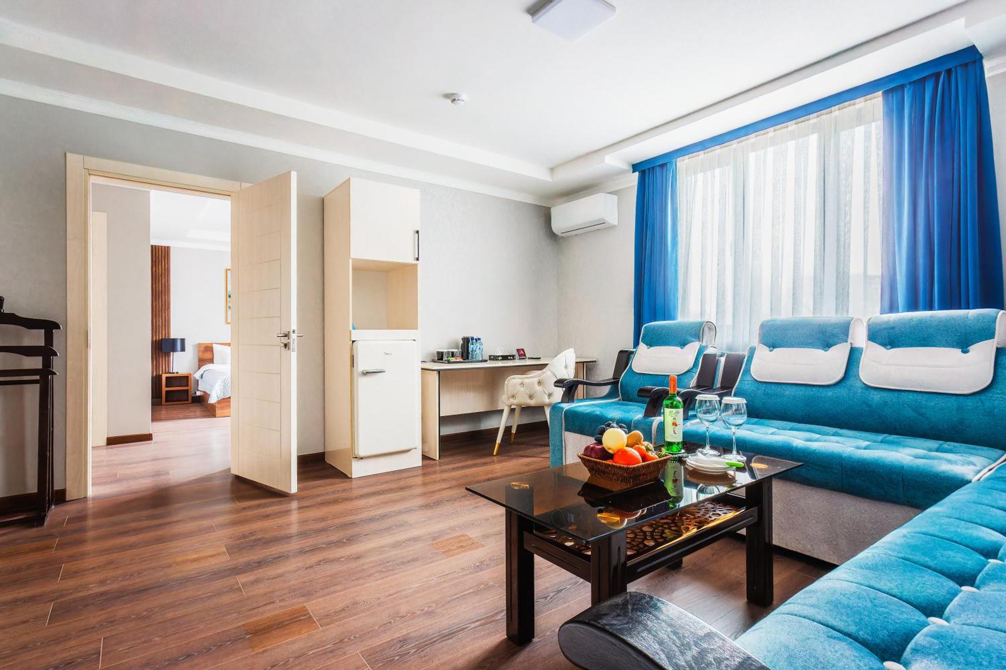 Rich Park Hotel Ташкент Екстер'єр фото