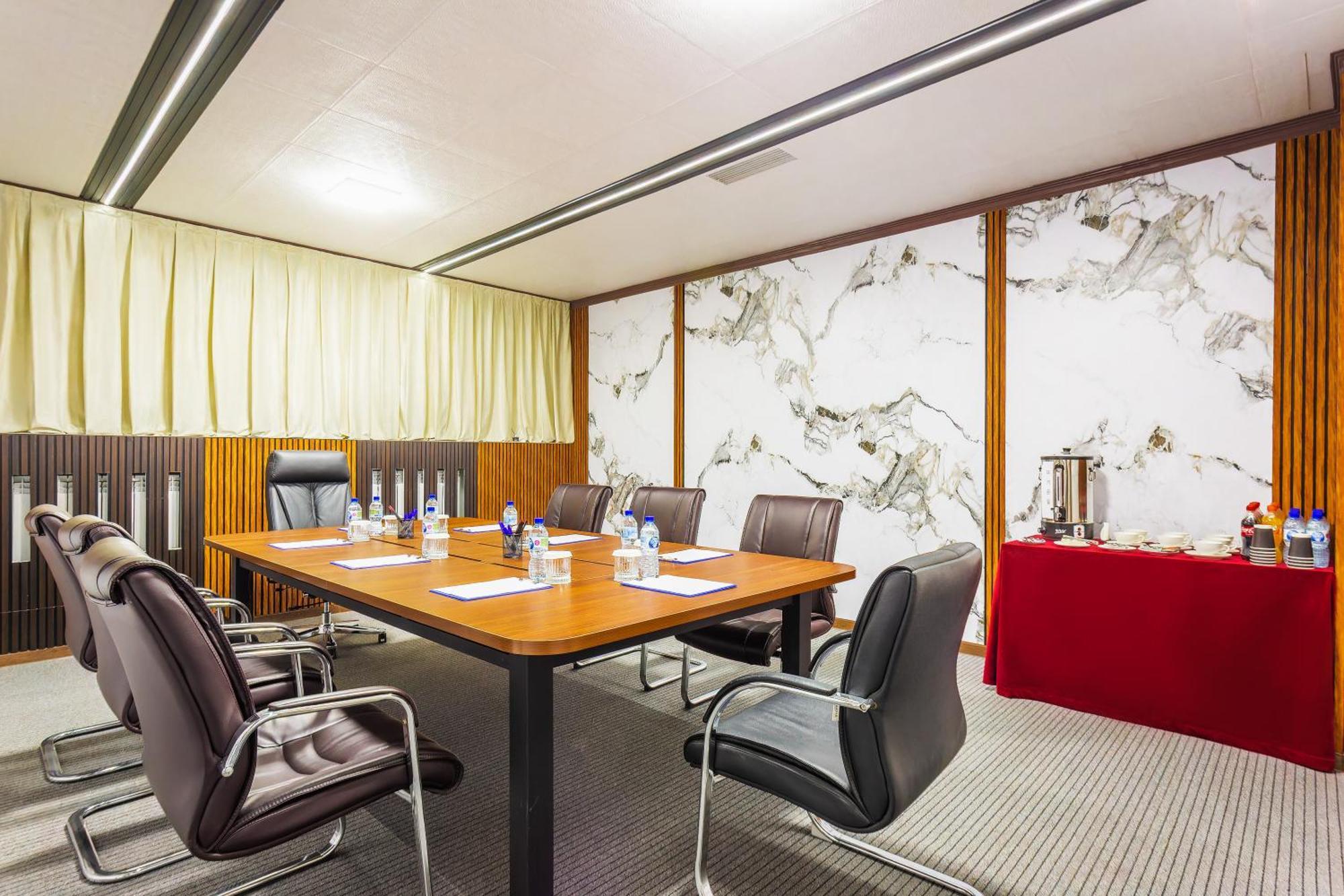 Rich Park Hotel Ташкент Екстер'єр фото